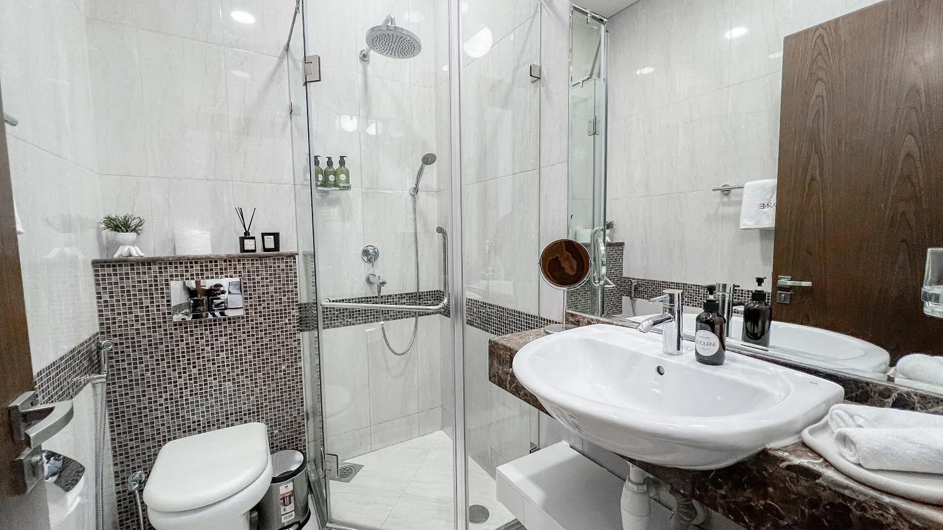 Modern Studio In Villa Pera Tower Jvc Dubai United Arab Emirates